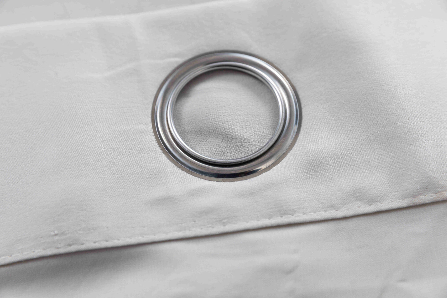 Βελούρ Σατέν Κουρτίνα Εκρού Σκίασης Με Κρίκο Υ290xΦ140cm AD6341-20